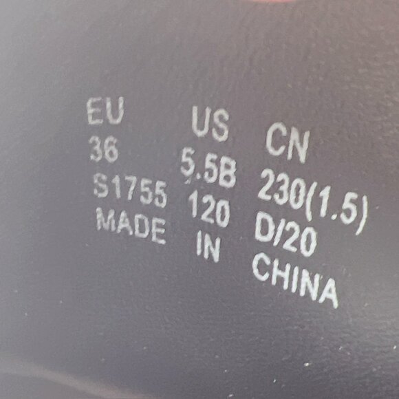 Stuart Weitzman Kiandra PRY-Printed Python Snakeskin Heeled Boots US 5.5 EU 36 - Picture 12 of 12